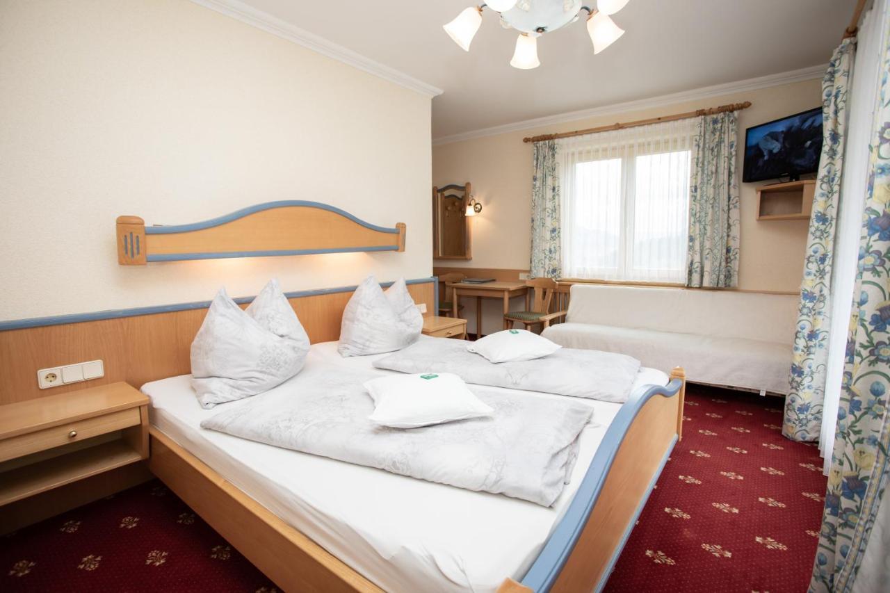 Hotel Rosspointnerhof Haus im Ennstal Esterno foto