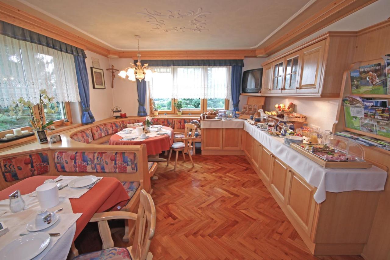 Hotel Rosspointnerhof Haus im Ennstal Esterno foto